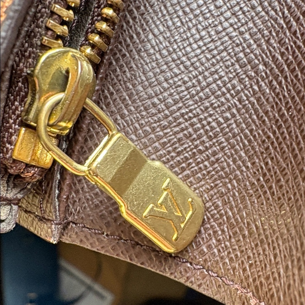 Louis Vuitton Brown Checkered Wallet - Picture 4 of 5